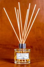 Load image into Gallery viewer, Pomegranate Noir reed diffuser