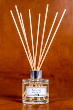 Load image into Gallery viewer, Rose Velvet reed diffuser