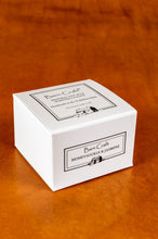 Load image into Gallery viewer, Honeysuckle & Jasmine scented soy wax candle