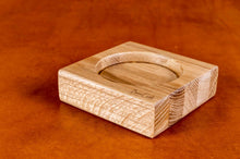 Load image into Gallery viewer, Oak 'Barn Craft' diffuser holder