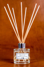 Load image into Gallery viewer, Lime Basil &amp; Mandarin reed diffuser
