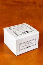 Load image into Gallery viewer, Bergamot &amp; Ginger scented soy wax candle
